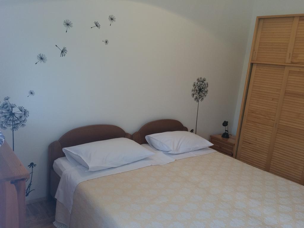 Apartment Kolundzic Novi Vinodolski Zimmer foto